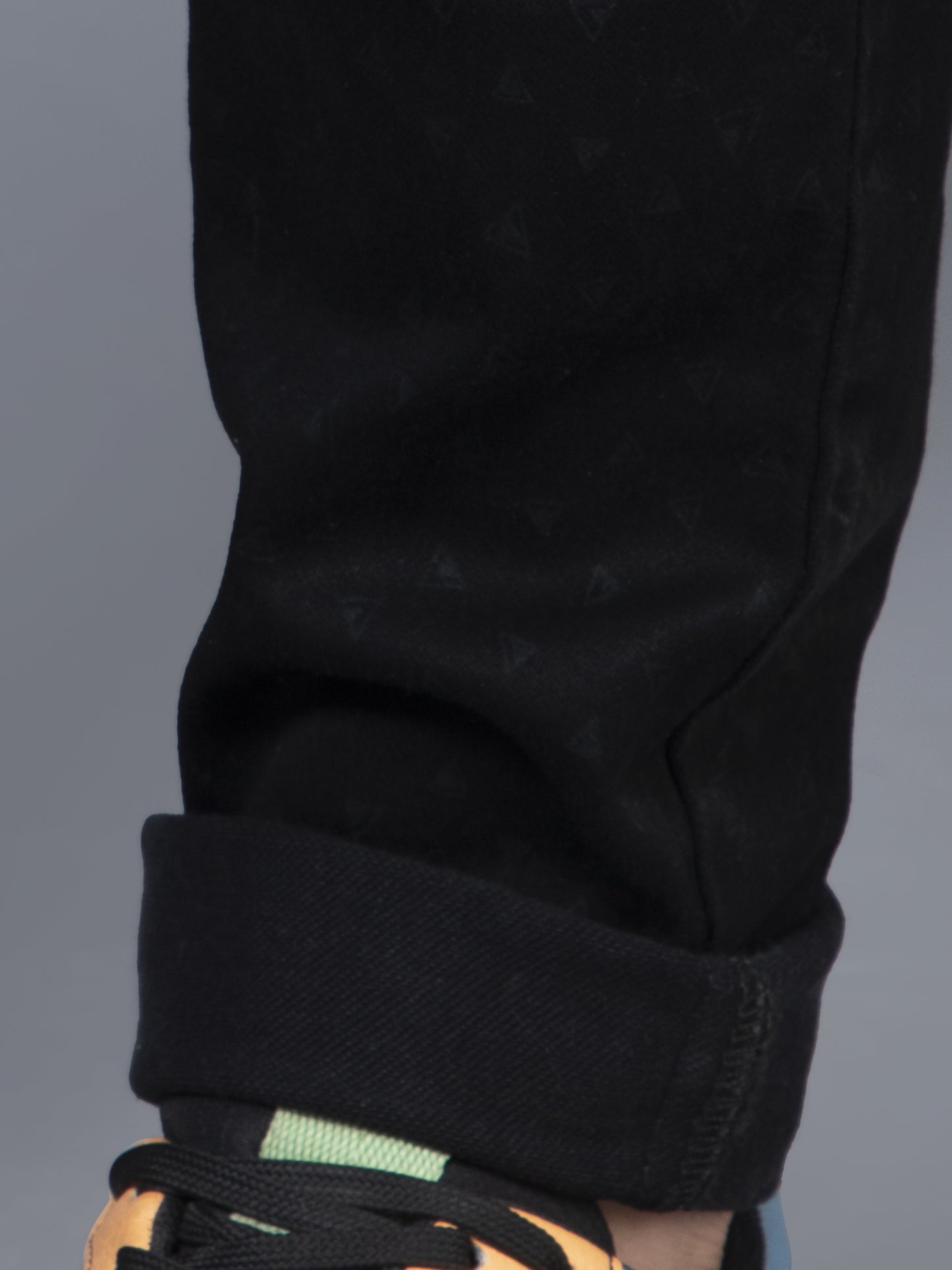 Pointer Jeans