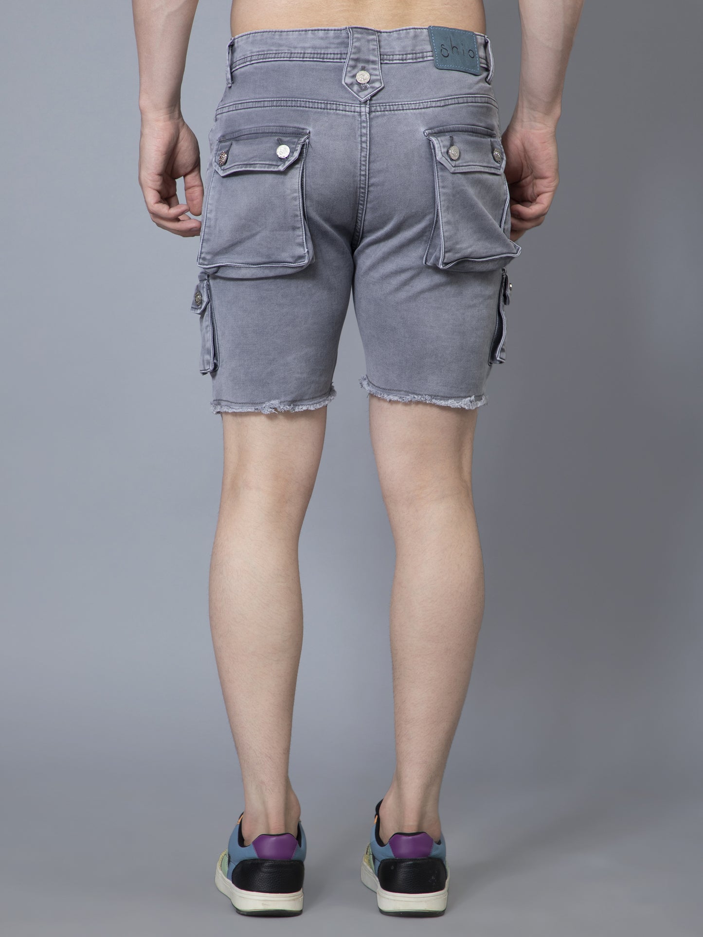 Short cargo gris