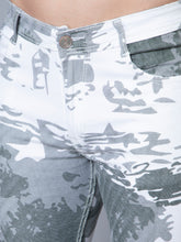 Load image into Gallery viewer, Green Camo
